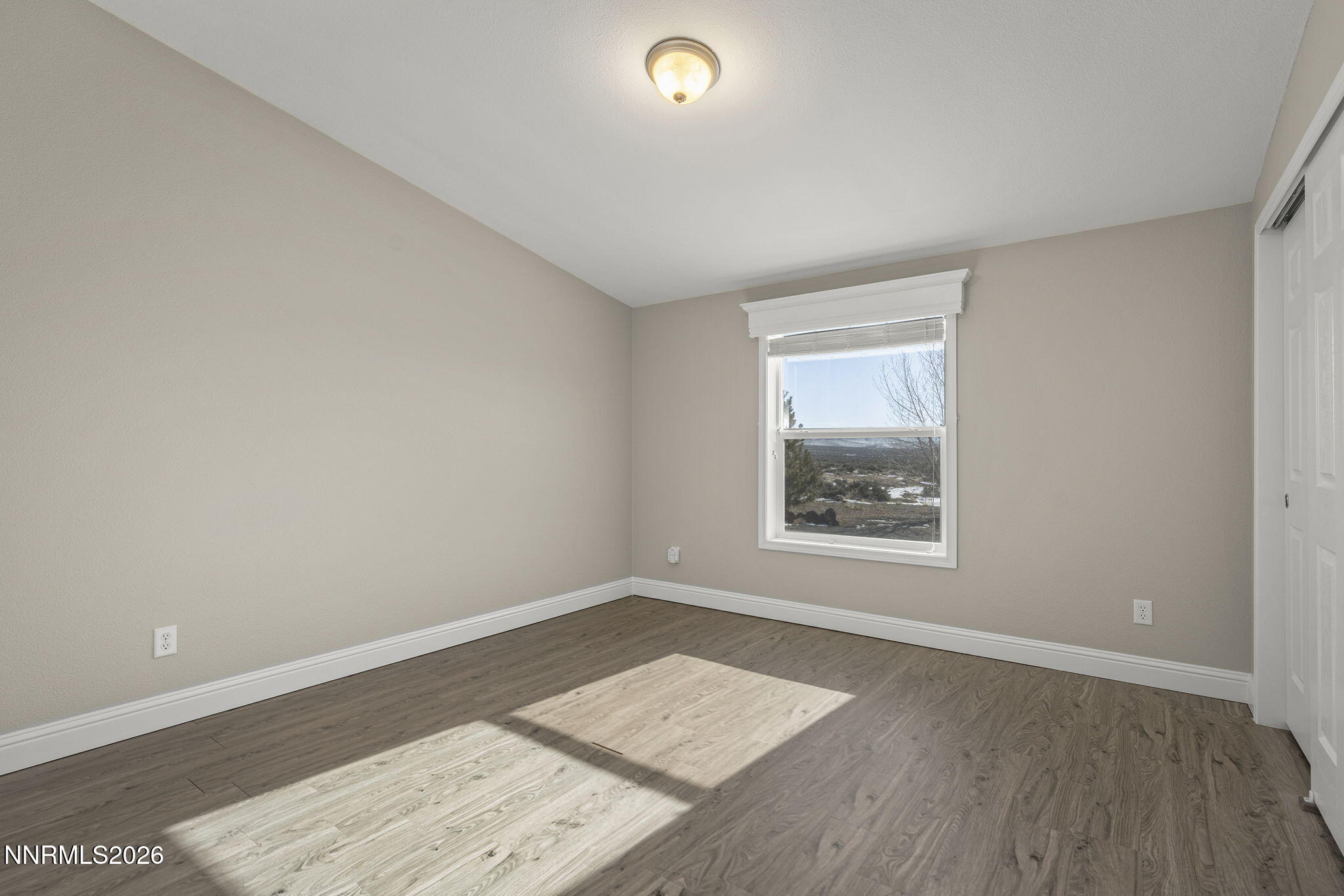 5300 Pasture View Road Reno, NV 89510 - Photo 32 of 45 26-web-or-mls-_DSC2881