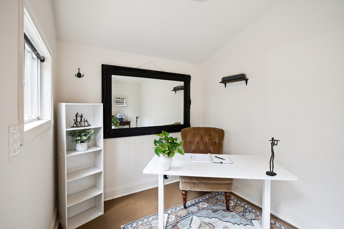 2 Chatterbird Spring, TX 77380 - Photo 31 of 40 a view of a hallway that has a table and a chair