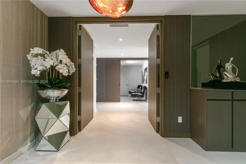 $4,990,000 | 18975 Collins Avenue, Unit 3402, Sunny Isles Beach, FL 33160