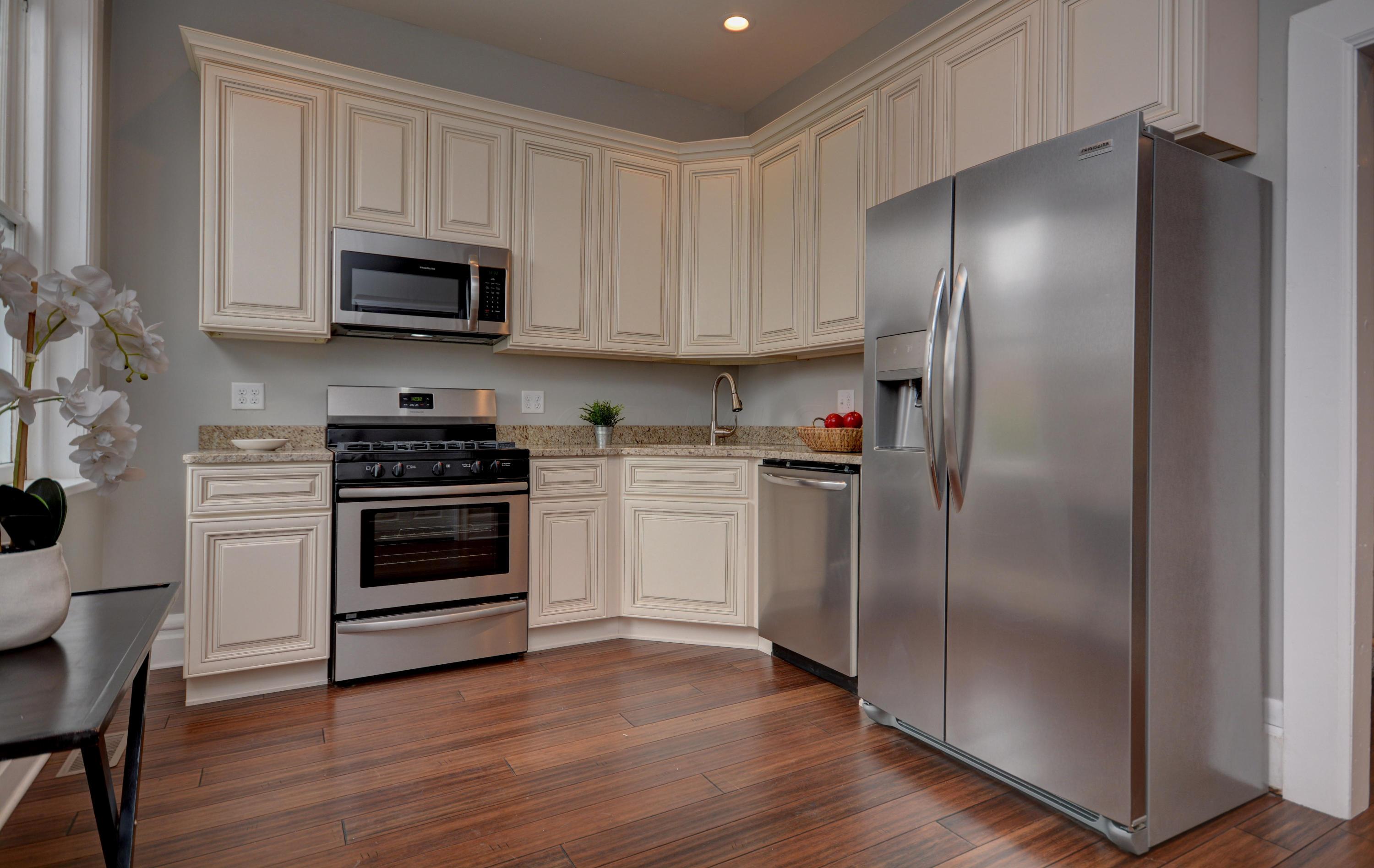 858 Bryden Road Columbus, OH 43205 - Photo 7 of 32 Gallery Image 7