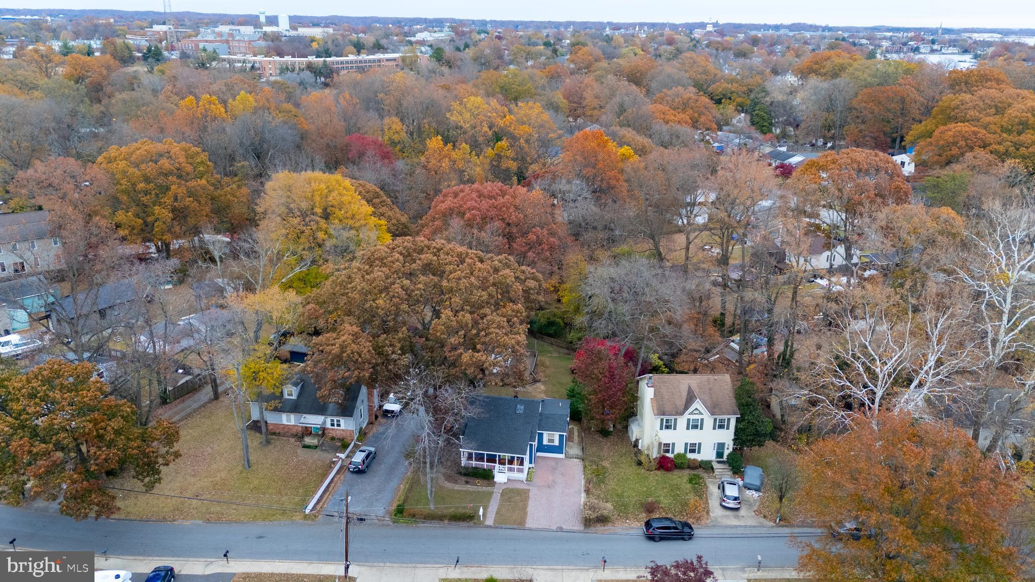 75 Silopanna Road Annapolis, MD 21403 - Photo 23 of 33 an aerial view of multiple house