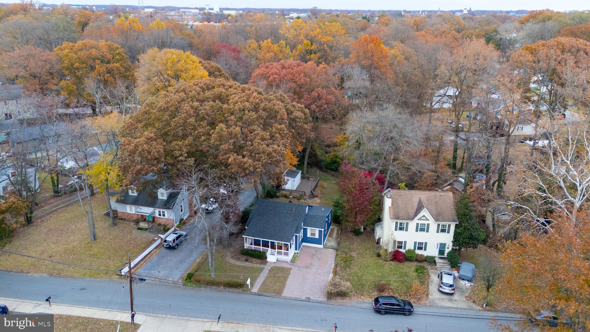 75 Silopanna Road Annapolis, MD 21403 - Photo 33 of 33 an aerial view of residential houses with outdoor space