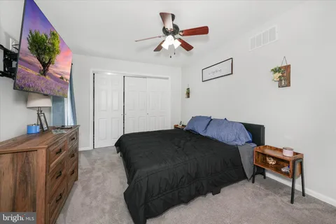 $330,000 | 29 West Lake Street, Middletown, DE 19709
