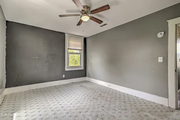 $299,900 | 629 Branch Street, Kingsport, TN 37660
