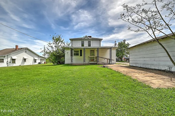 $299,900 | 629 Branch Street, Kingsport, TN 37660