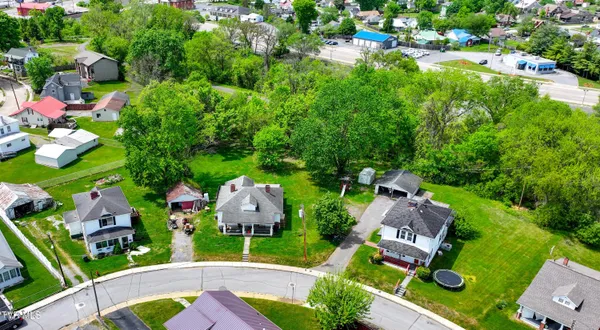 $299,900 | 629 Branch Street, Kingsport, TN 37660