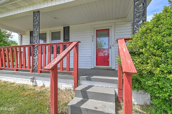 $299,900 | 629 Branch Street, Kingsport, TN 37660