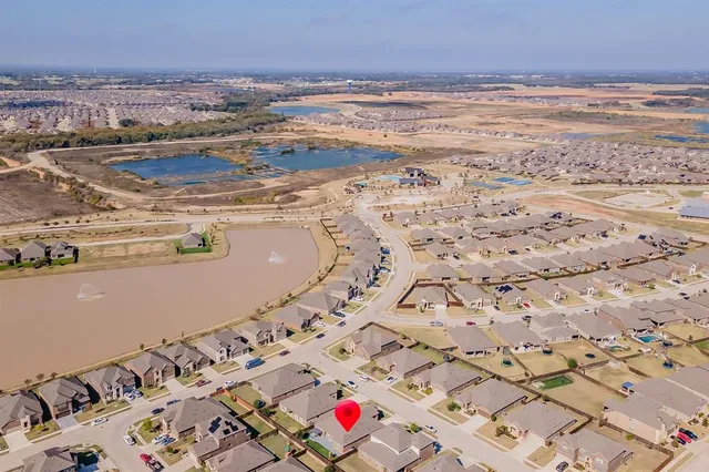 $2,450 | 10808 Culberson Drive, Aubrey, TX 76227