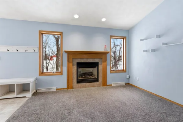 $429,900 | 2294 Meadow Heights Circle, Neenah, WI 54956