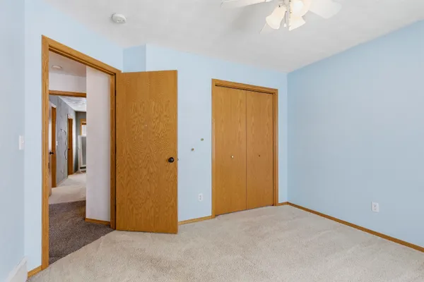 $429,900 | 2294 Meadow Heights Circle, Neenah, WI 54956