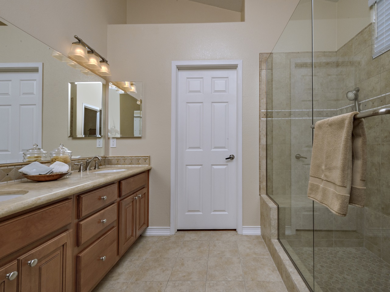 4921 Demeter Way Oceanside, CA 92056 - Photo 14 of 20