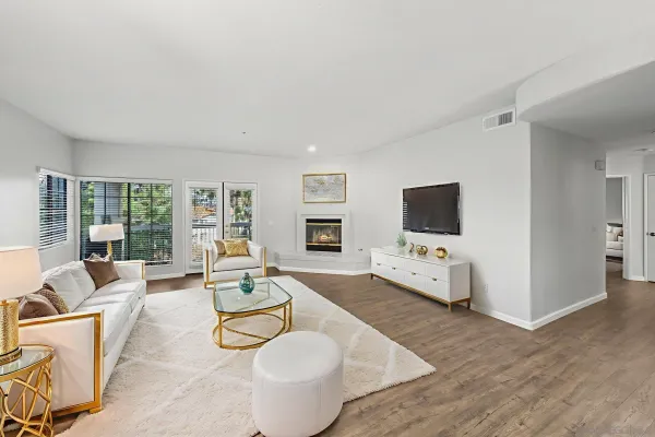 $739,888 | 16458 Av. Venusto, Unit C, San Diego, CA 92128