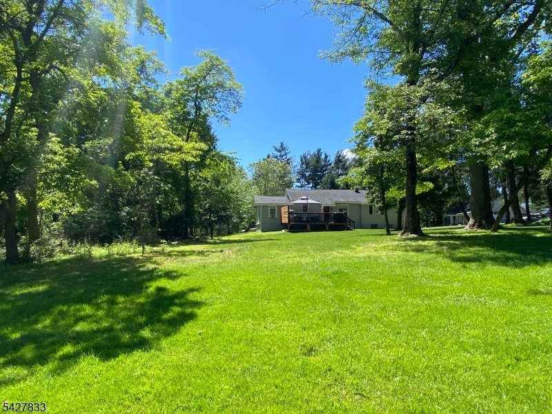 104 Dreahook Road Lebanon, NJ 08833 - Photo 22 of 27