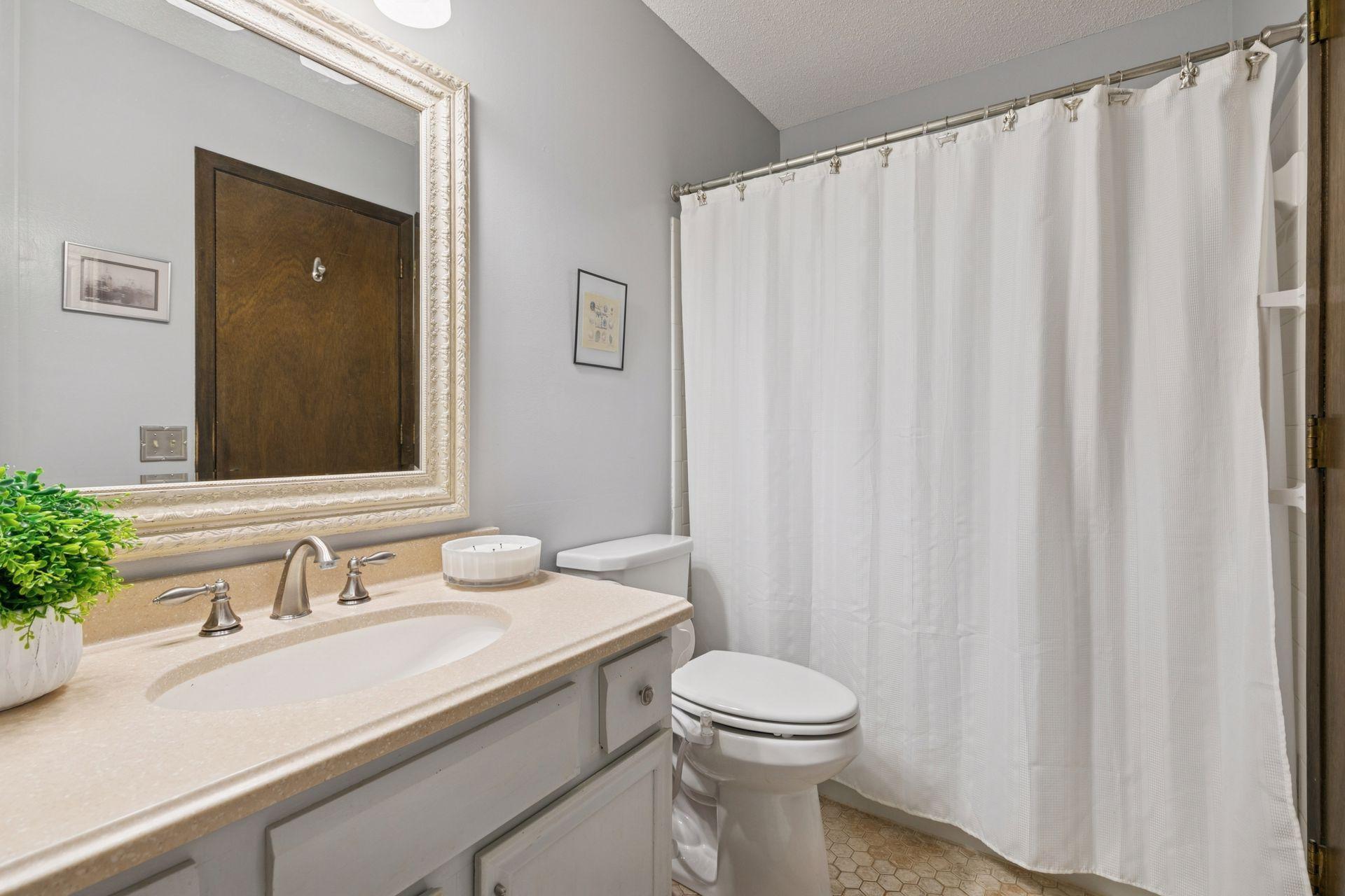 1645 Hickory Hill Drive Eagan, MN 55122 - Photo 19 of 28