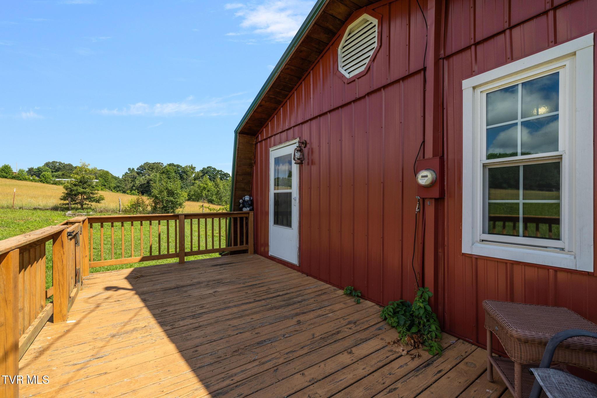 1115 Heritage Road North Chuckey, TN 37641 - Photo 38 of 68 IMG_3012