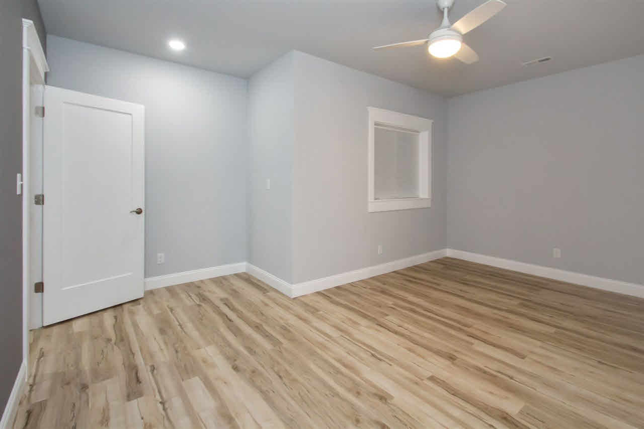 3745 Moencks Road Bettendorf, IA 52722 - Photo 18 of 22 Gallery Image 18