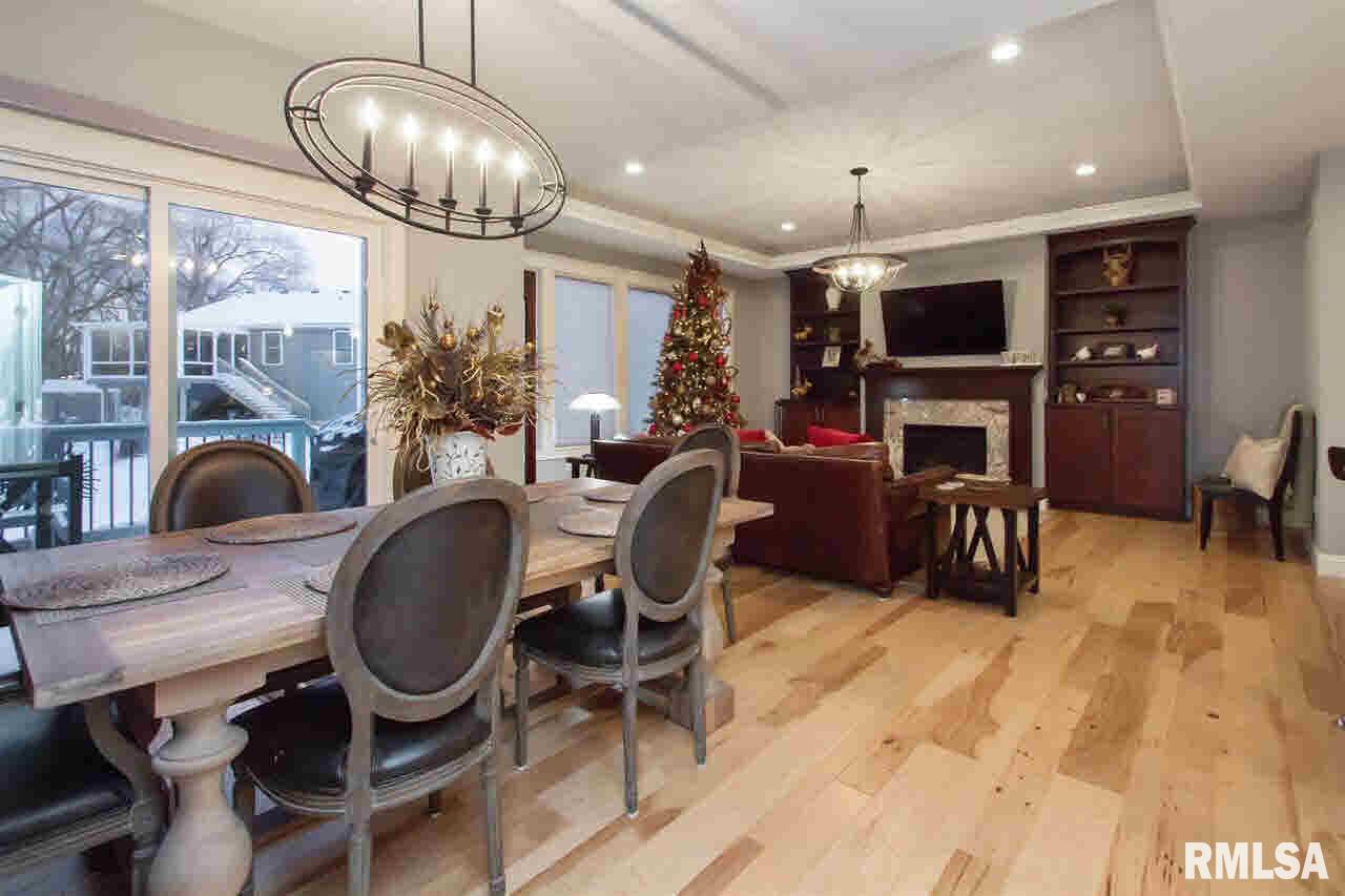 3745 Moencks Road Bettendorf, IA 52722 - Photo 3 of 22 Gallery Image 3