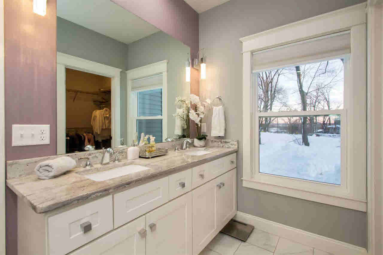 3745 Moencks Road Bettendorf, IA 52722 - Photo 9 of 22 Gallery Image 9