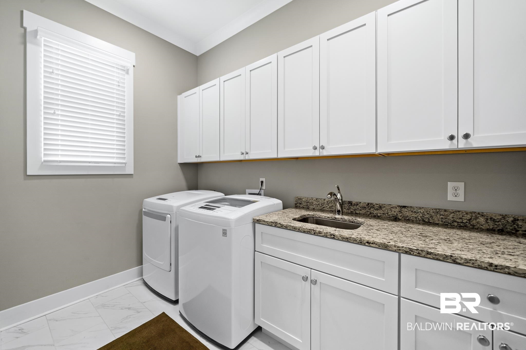 471 Colony Drive Fairhope, AL 36532 - Photo 30 of 39 Laundry Room