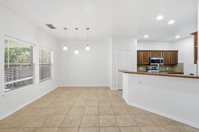 $2,500 | 14808 Foy Drive, Austin, TX 78734