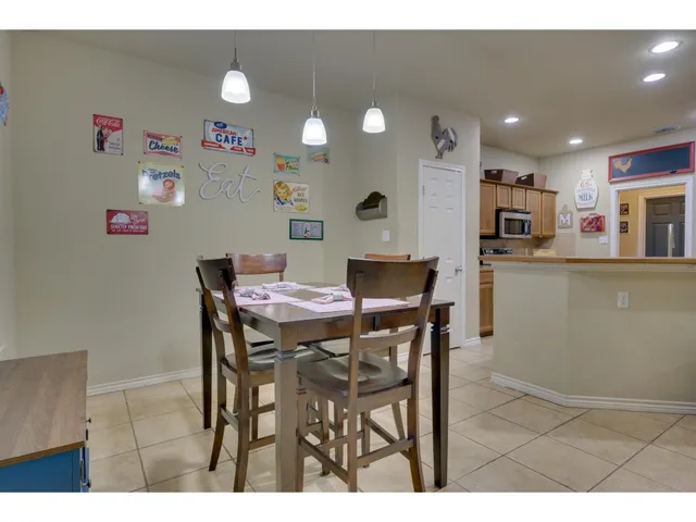 $2,500 | 14808 Foy Drive, Austin, TX 78734