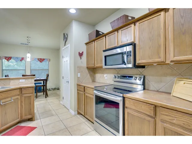 $2,500 | 14808 Foy Drive, Austin, TX 78734