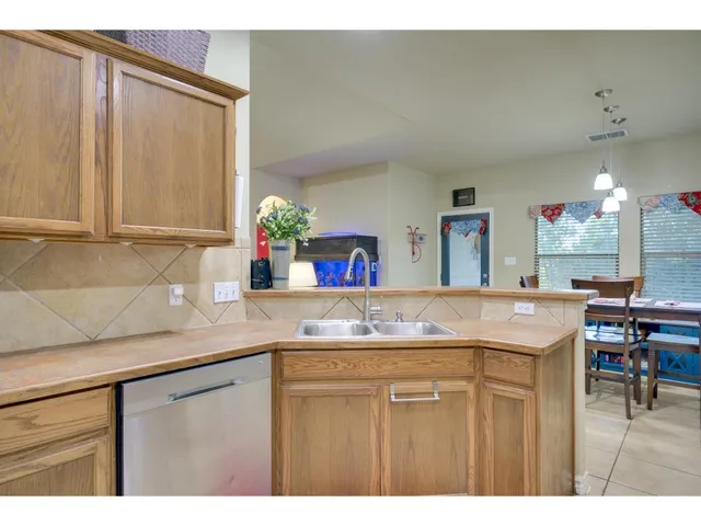 $2,500 | 14808 Foy Drive, Austin, TX 78734