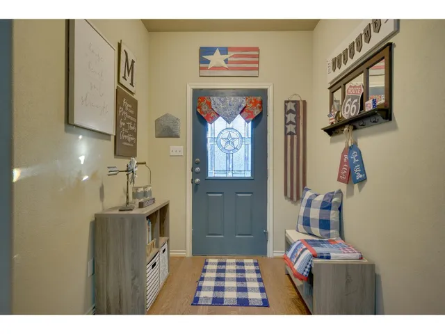 $2,500 | 14808 Foy Drive, Austin, TX 78734