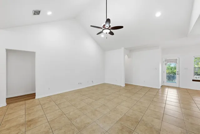 $2,500 | 14808 Foy Drive, Austin, TX 78734