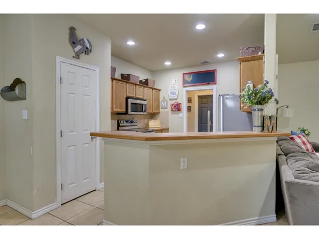 $2,500 | 14808 Foy Drive, Austin, TX 78734