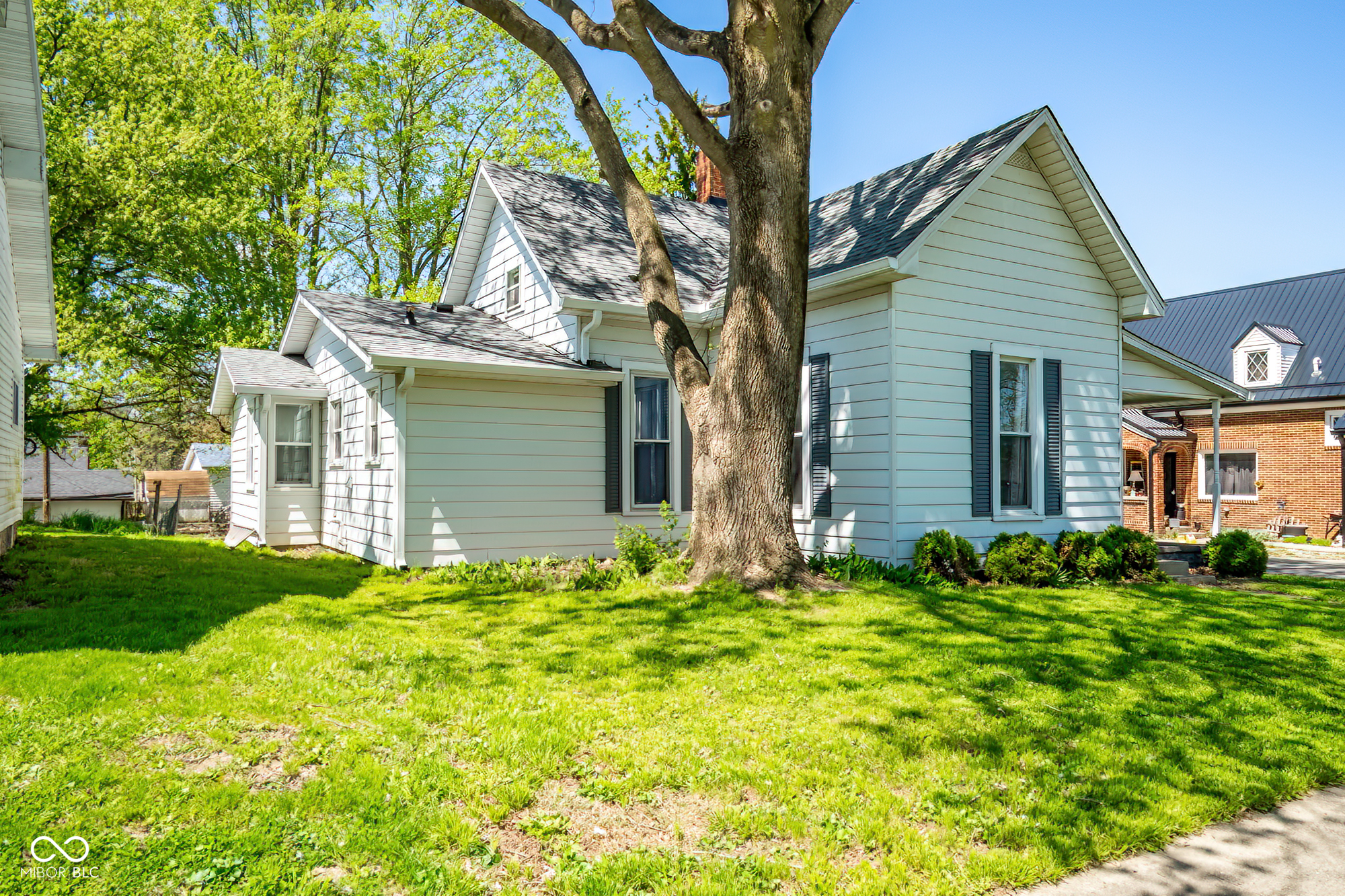 708 South Harrison Street Alexandria, IN 46001 - Photo 3 of 30