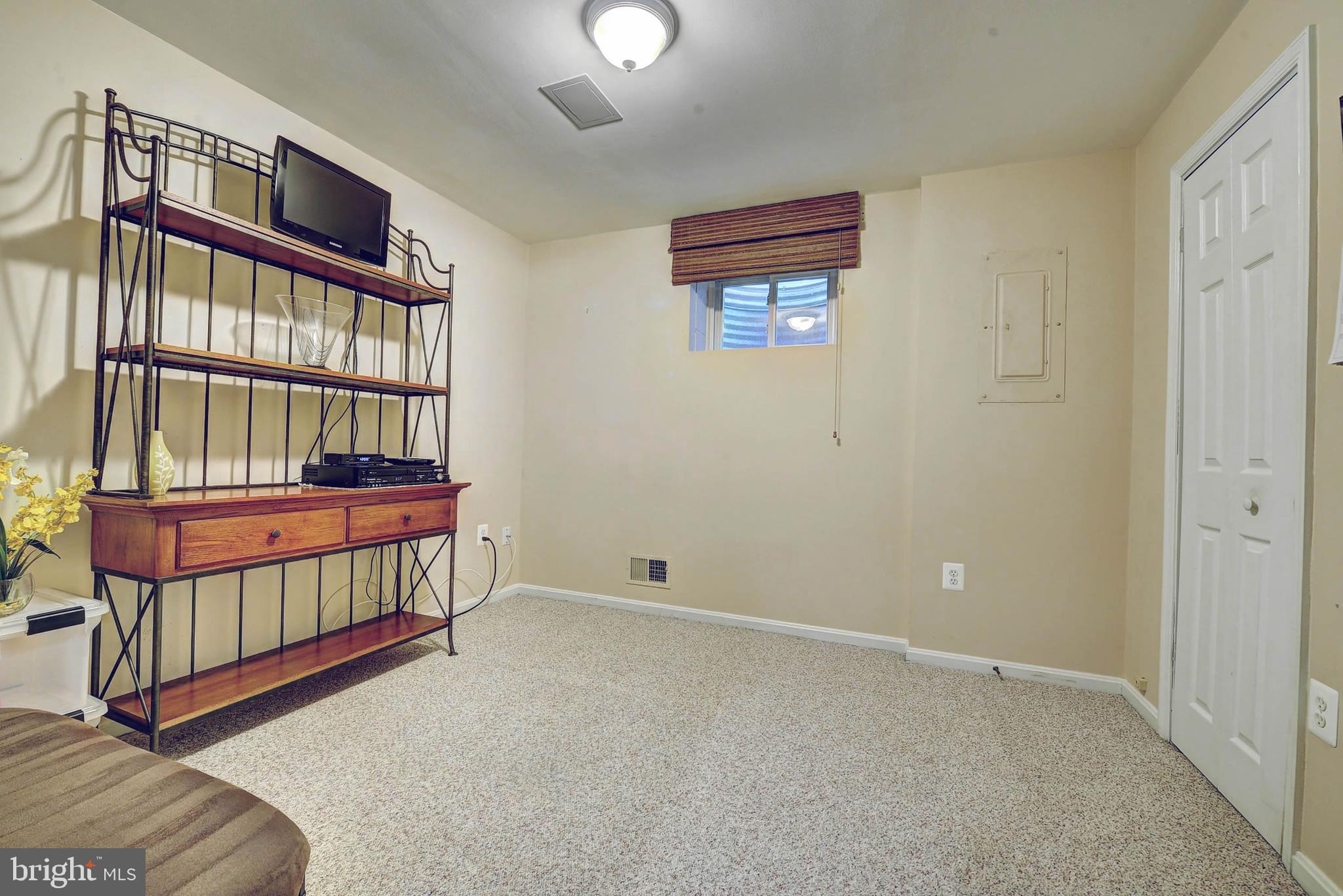2486 Freetown Drive Reston, VA 20191 - Photo 30 of 34 Gallery Image 30