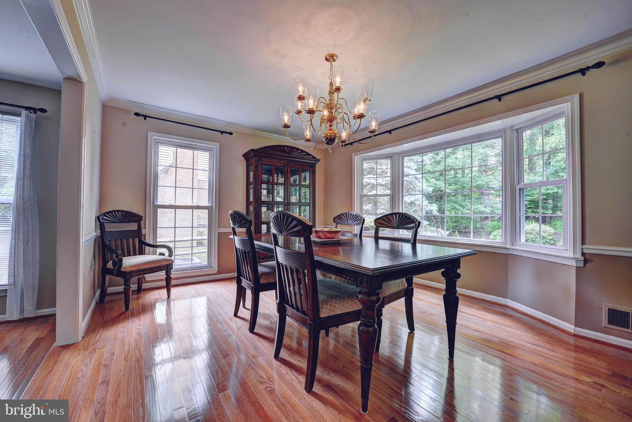 2486 Freetown Drive Reston, VA 20191 - Photo 8 of 34 Gallery Image 8
