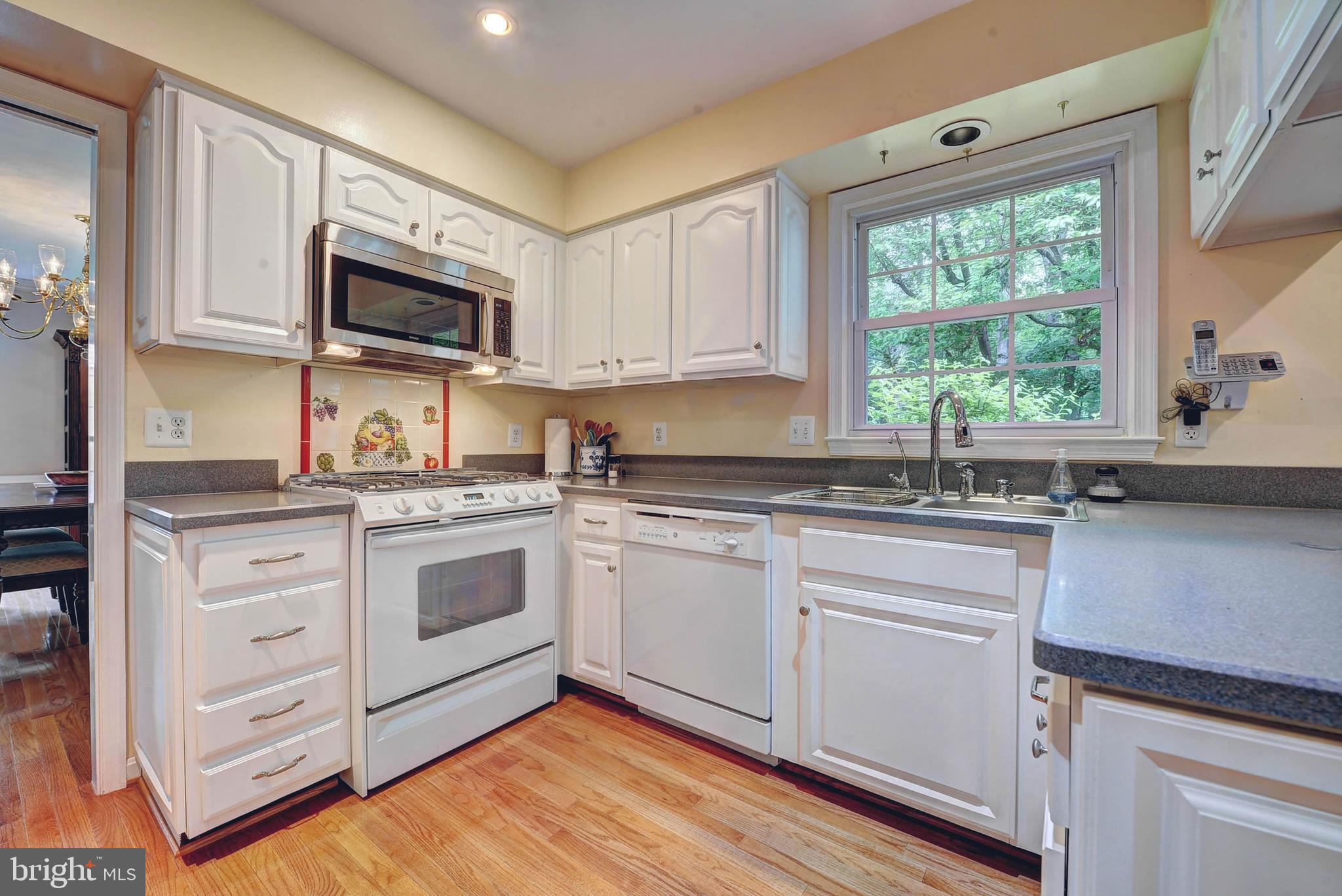 2486 Freetown Drive Reston, VA 20191 - Photo 9 of 34 Gallery Image 9