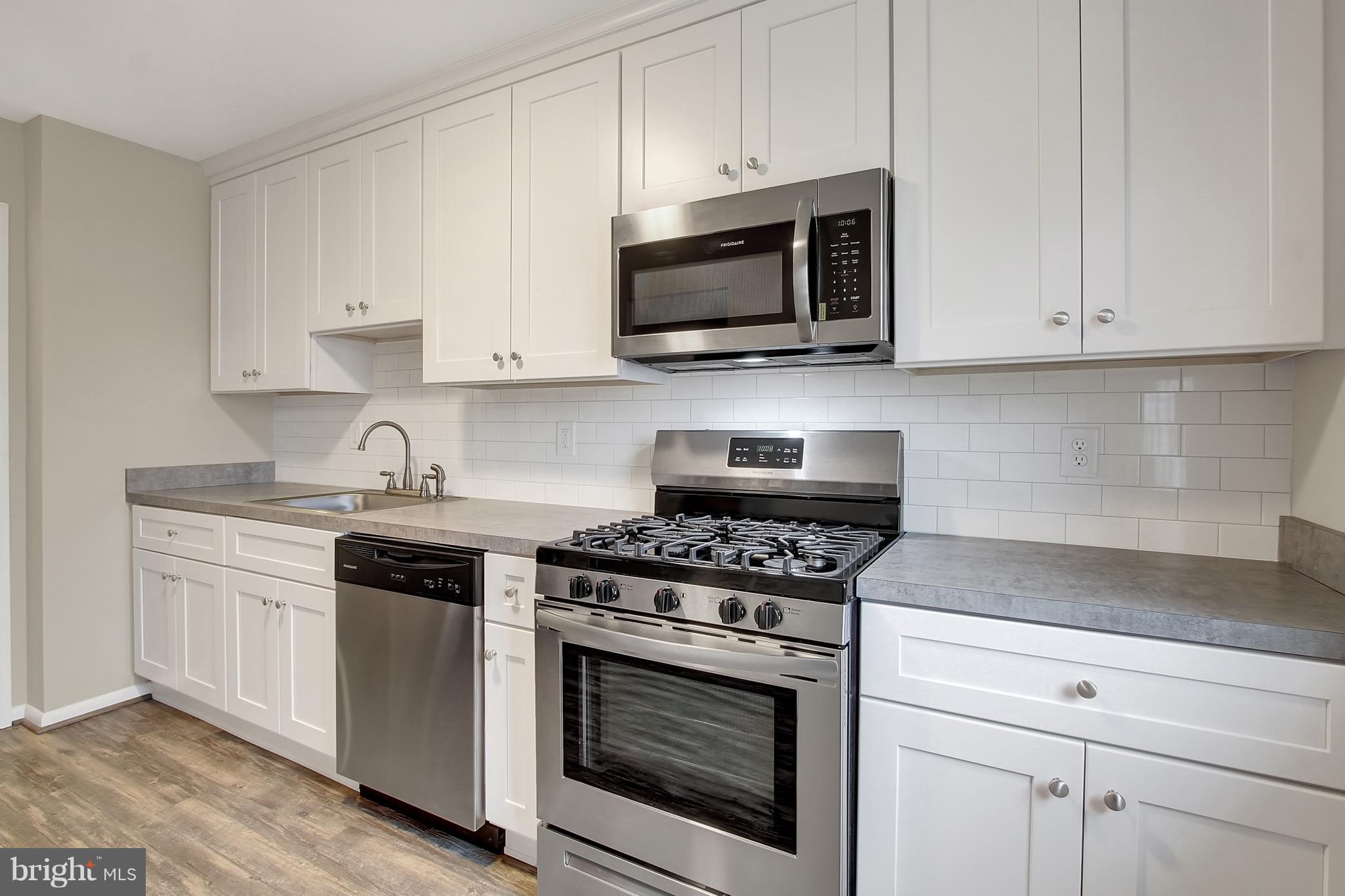 5678 Leiden Road Baltimore, MD 21206 - Photo 7 of 26 Kitchen