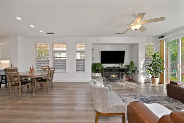 $510,000 | 250 Pelican Bay Circle, Sacramento, CA 95835