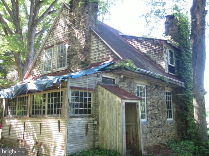 2646 Hill Road Reading, PA 19606 - Photo 7 of 13