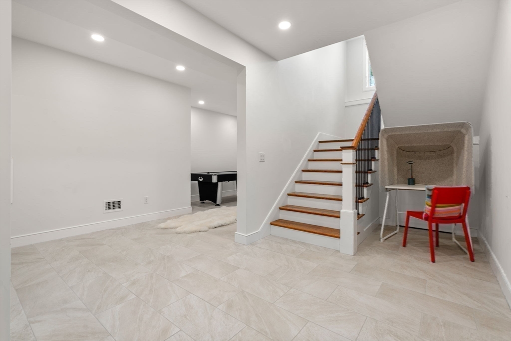 6 Wiswall Road Newton, MA 02459 - Photo 28 of 39