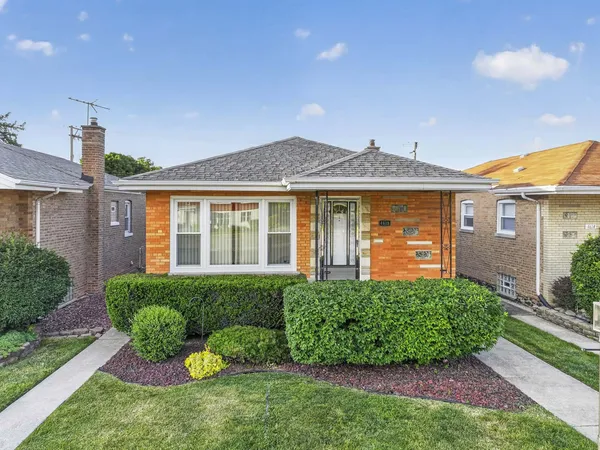 $325,000 | 4618 West 87th Street, Chicago, IL 60652