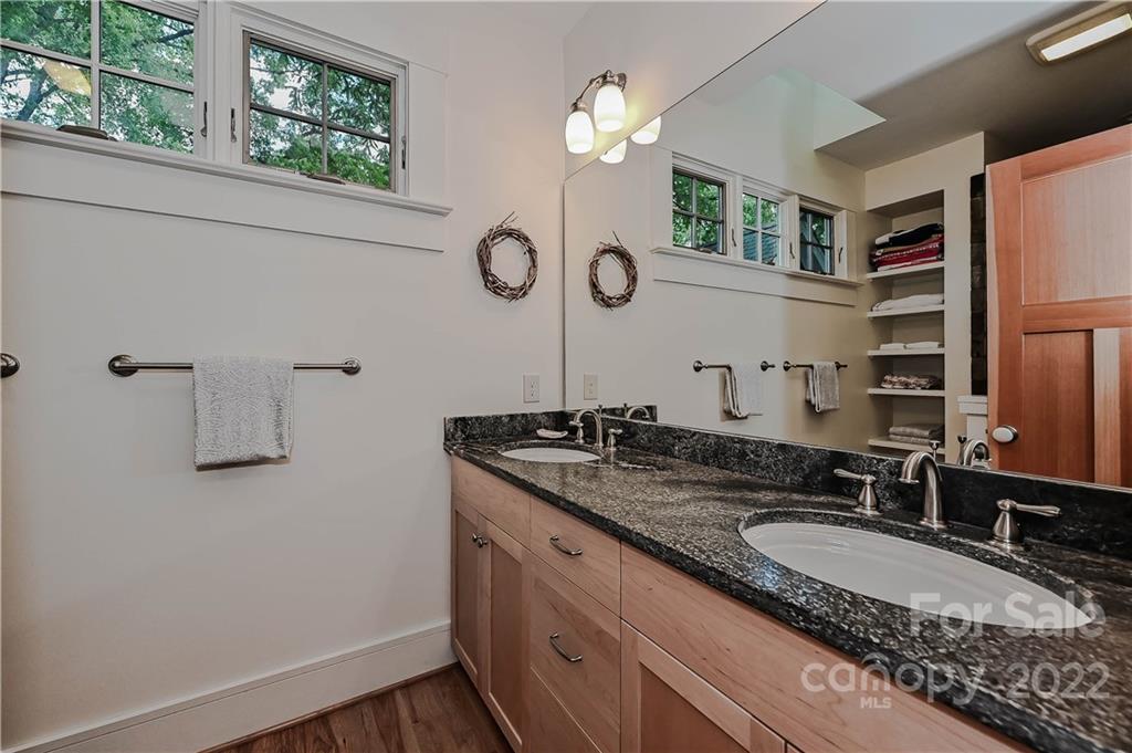 415 Goodrum Street Davidson, NC 28036 - Photo 11 of 27 Gallery Image 11