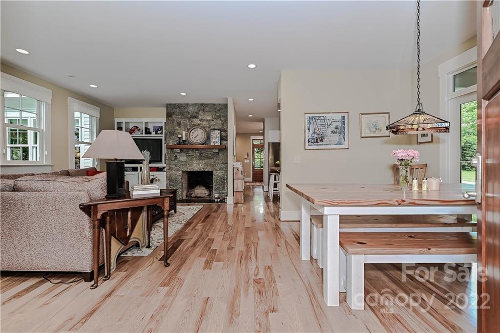 415 Goodrum Street Davidson, NC 28036 - Photo 3 of 27 Gallery Image 3