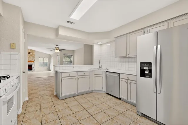 $2,595 | 5300 Honey Dew Terrace, Austin, TX 78749