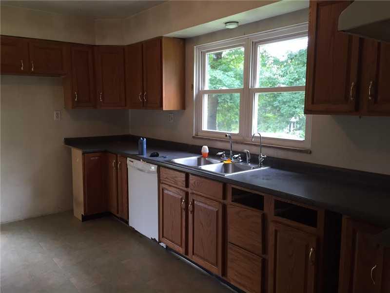 334 Bunker Hill Road Aliquippa, PA 15001 - Photo 2 of 10 Other.
