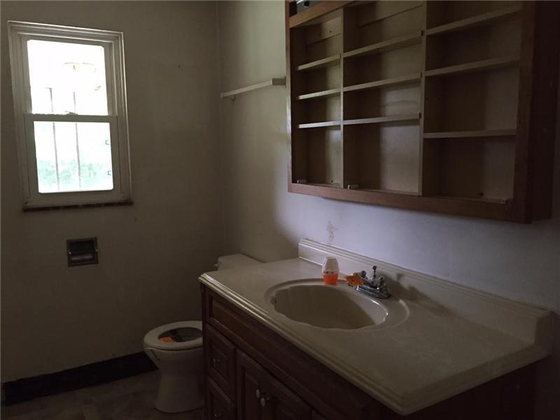 334 Bunker Hill Road Aliquippa, PA 15001 - Photo 3 of 10 Other.