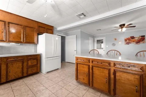 $254,900 | 1910 North Beglis Parkway, Sulphur, LA 70663