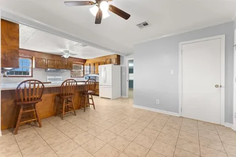 $254,900 | 1910 North Beglis Parkway, Sulphur, LA 70663