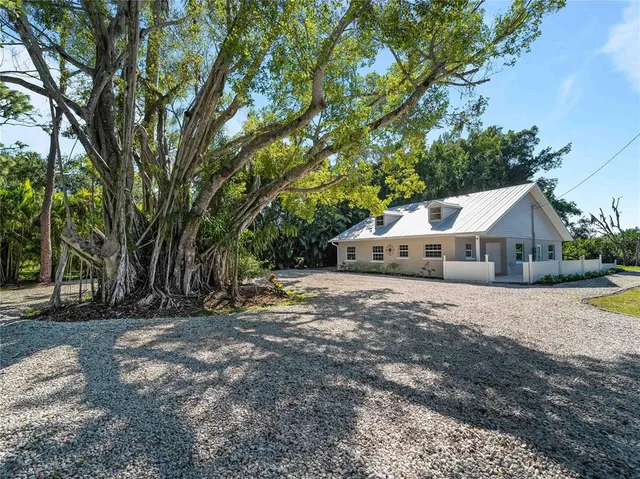 $600,000 | 1313 Driftwood Drive, North Fort Myers, FL 33903