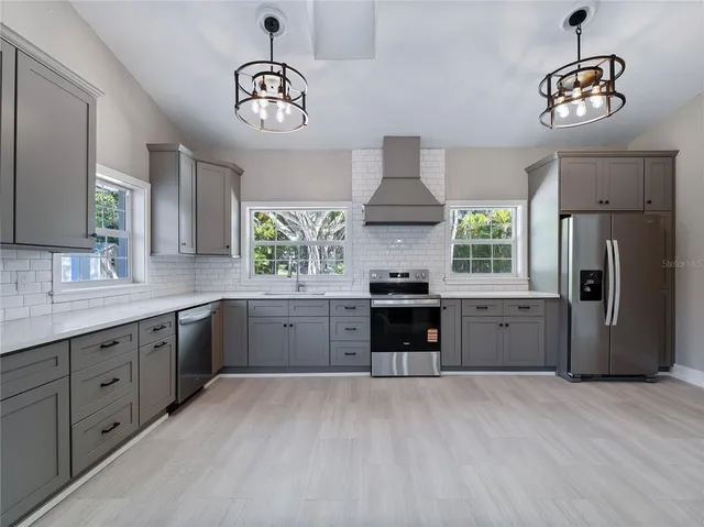 $600,000 | 1313 Driftwood Drive, North Fort Myers, FL 33903