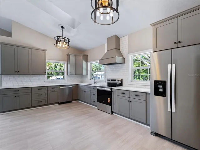 $600,000 | 1313 Driftwood Drive, North Fort Myers, FL 33903