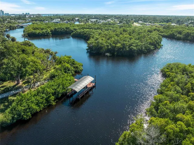 $600,000 | 1313 Driftwood Drive, North Fort Myers, FL 33903